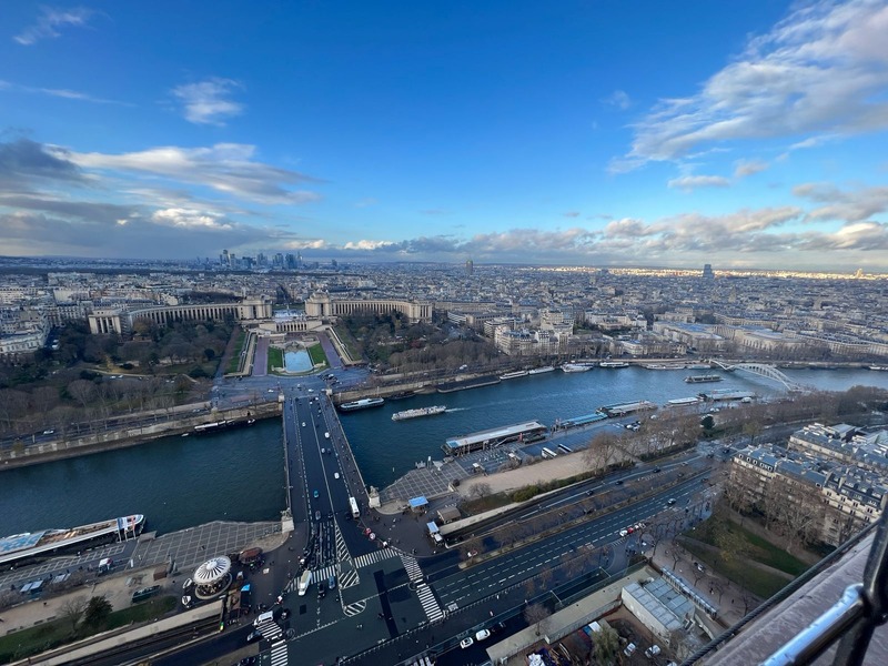 Vista de París y del Sena