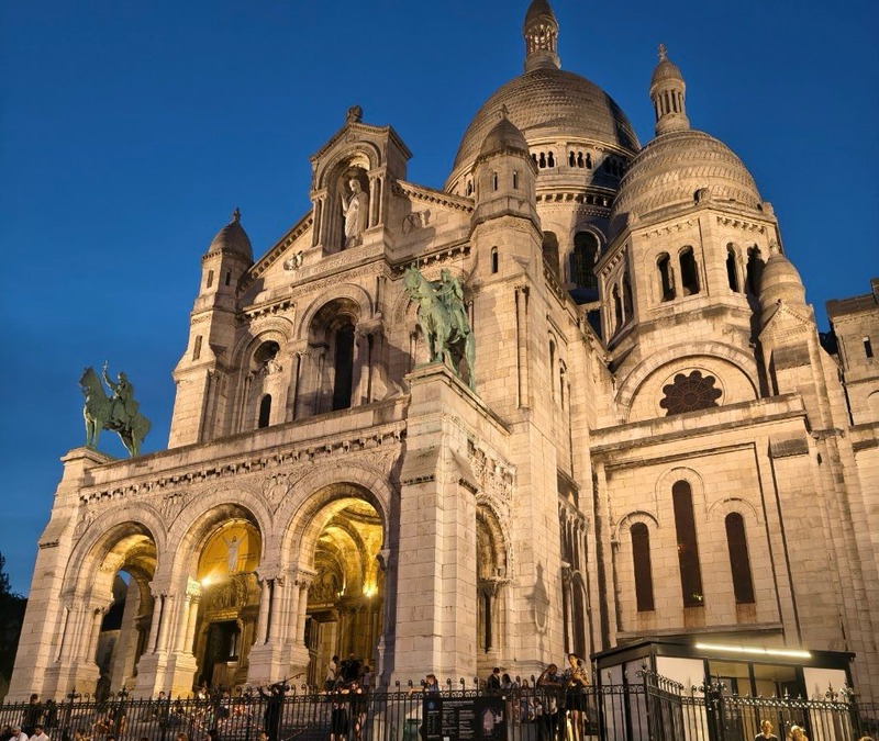 El Sacré-Cœur al anochecer